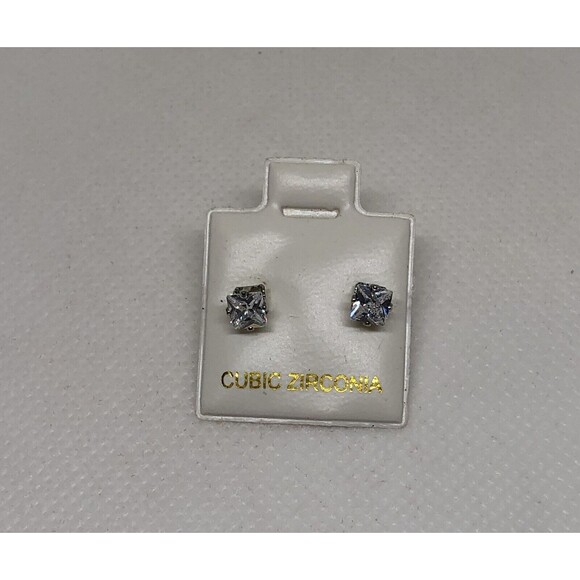 Princess Cut Cubic Zirconia CZ Stud Earrings - Picture 1 of 3